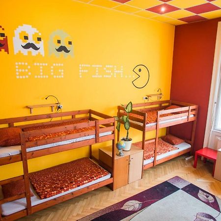 Big Fish Budapest Hostel Exterior photo